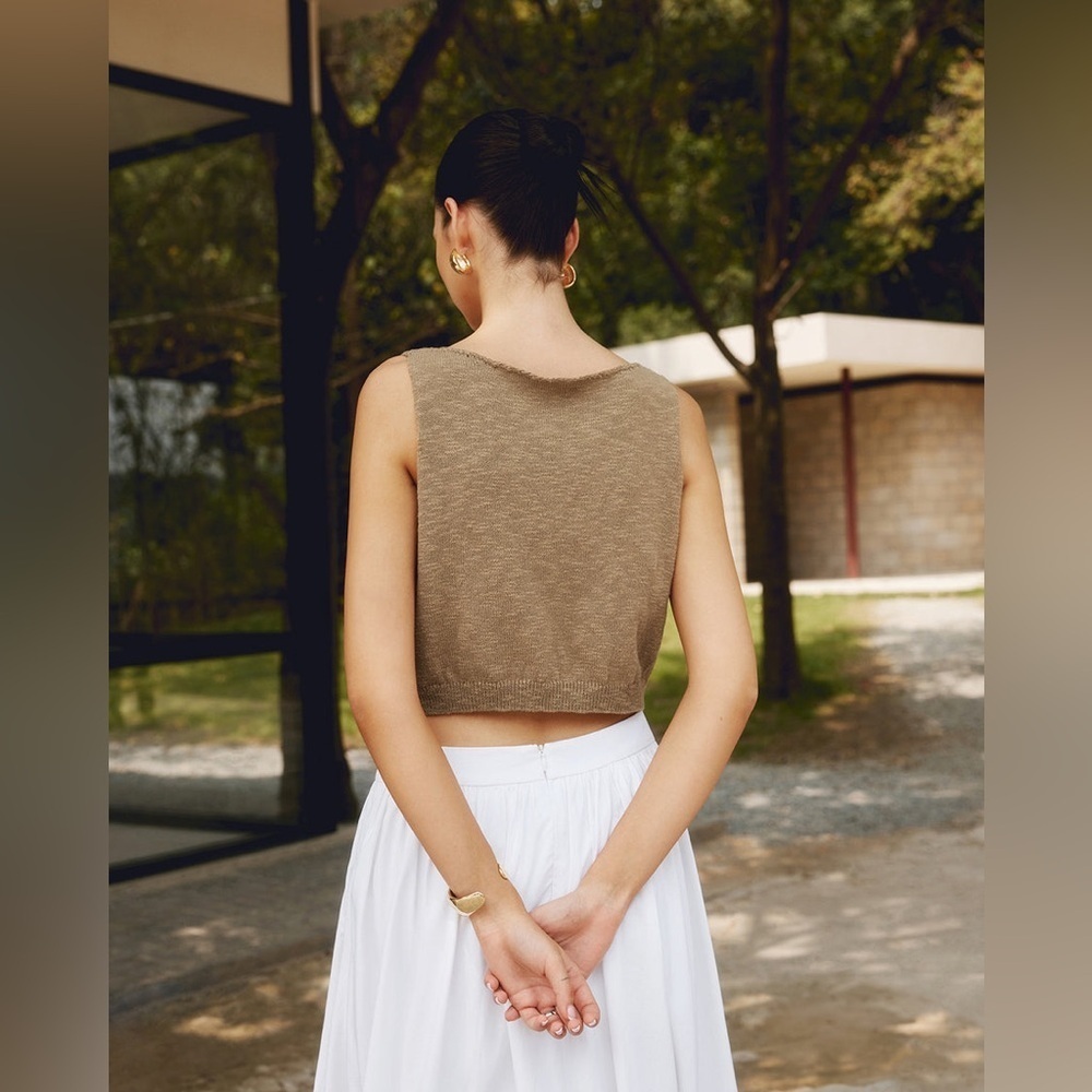 Commense Cotton Blends Crop Tank Top - Picture 3 of 5